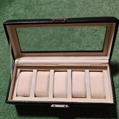 無料　時計収納ケース