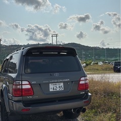 ランドクルーザー100 V8の画像