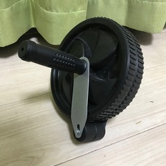 腹筋ローラーの画像