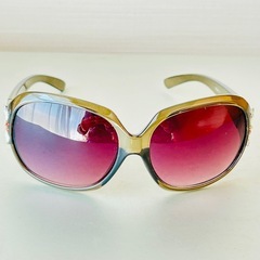 【未使用品】女性用サングラス