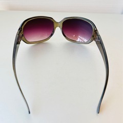 【未使用品】女性用サングラスの画像