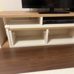 テレビ台