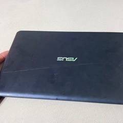 ノートパソコンASUS EeeBook
