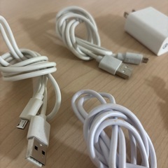 充電器、線の画像