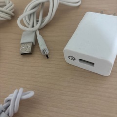 充電器、線の画像