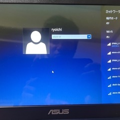 ノートパソコンASUS EeeBookの画像