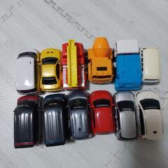ミニカー　12台セット