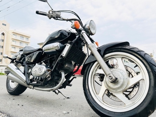 北海道　ホンダ　マグナ250 走行少なく外装美品！タイヤ前後山あり！人気のブラック！バッテリー付き！