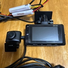 ドライブレコーダー　ZDR 035 マイクロSDカード、駐車監視配線コード付 ドライブレコーダー ZDR 035 マイクロSDカード、駐車監視配線
