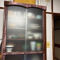 食器棚の画像