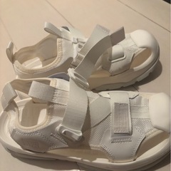 コンバースサンダルの画像
