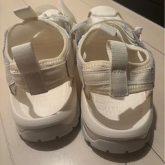 コンバースサンダルの画像