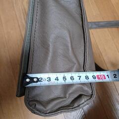 ショルダーバッグの画像