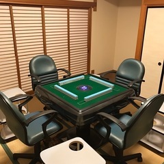 【取引中】あげます　ジャンク品　全自動麻雀卓　