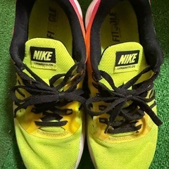 NIKEランニングシューズ　　受付終了