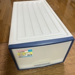 衣装ケース2コ