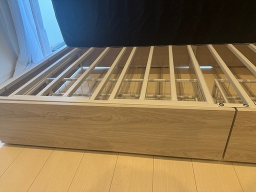 受け渡し確定　【1年使用美品】タンスのゲン　収納付きスチールベッドフレーム　引出し付　シングル　ホワイト