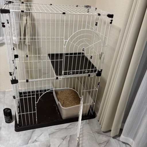 キャットゲージ，キャットタワー等