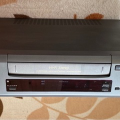 SONY VHSビデオデッキ