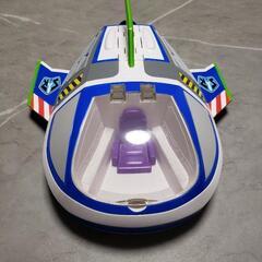 バズライトイヤー　スペースシップ　宇宙船の画像