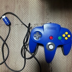 ニンテンドー64本体(ジャンク品) コントローラー×4の画像