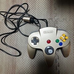 ニンテンドー64本体(ジャンク品) コントローラー×4 (齊藤