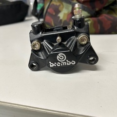 手渡し　ブレンボ　旧カニキャリパーリアキャリパー　モンキーなど