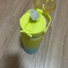 水筒 ストロー 約600mlの画像