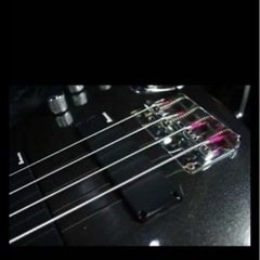 Ibanez ベースの画像