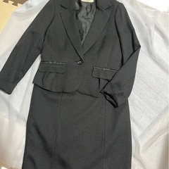 クローネ 11号 フォーマルスーツ