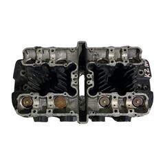 KAWASAKI KZ1000 シリンダーヘッド カワサキ [M...
