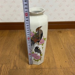 有田焼 高野窯 八角花瓶 孔雀の画像