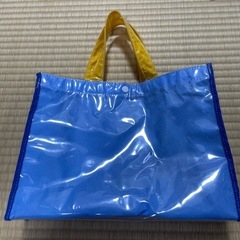 プールバックの画像