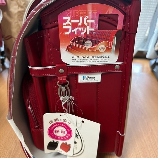 赤いランドセル