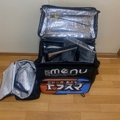デリバリーバック
