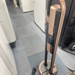 配送可能　保証付き 値下げた 三菱電機 掃除機 コードレス   お部屋に出しておけるデザイン HC-JM2X-Dの画像