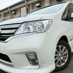 特別仕様車8人乗り☆ガソリン代 節約☆S-HYBRID入りました‼️25年式☆月々1.2万円〜分割払い可❗️車検2年付き！大人気☆日産 セレナ☆Bluetooth対応SDナビ☆走行中DVD見れます☆ステアリングスイッチ付き☆ETC☆バックカメラ☆ドラレコ付きのフル装備☆電動スライドドア☆ウィンカーミラー☆フル装備☆社外アルミ☆車内広々三列シート‼️の画像