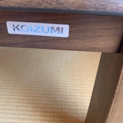 こたつテーブルの画像
