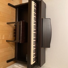 ローランドの電子ピアノ