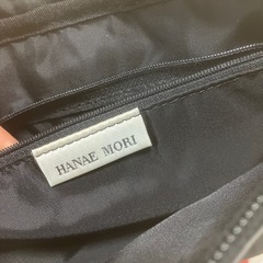 ハナエ・モリのショルダーバックの画像