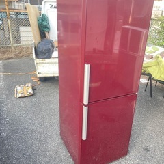 北九州市内配送無料　保証付き AQUA ア クア 冷凍冷蔵庫 (270L・右開き） 2ドア ブルゴーニューレッド AQR-D27B Rの画像