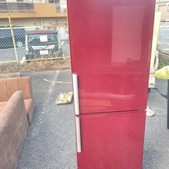 北九州市内配送無料　保証付き AQUA ア クア 冷凍冷蔵庫 (270L・右開き） 2ドア ブルゴーニューレッド AQR-D27B Rの画像