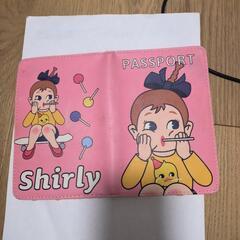 パスポート入れるケースの画像