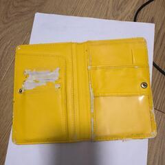 パスポート入れるケースの画像