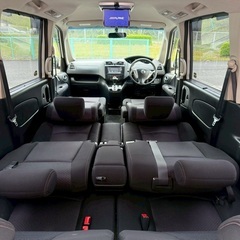 8人乗り☆ガソリン代 節約☆S-HYBRID入りました‼️24年式☆月々1.2万円〜分割払い可❗️車検2年付き！大人気☆日産 セレナ☆フリップダウンモニター付き☆SDナビ☆走行中DVD見れます☆ETC☆バックカメラ☆ドラレコ付きのフル装備☆両側電動スライドドア☆ウィンカーミラー☆フル装備☆事故修復歴無し☆車内広々三列シート‼️の画像