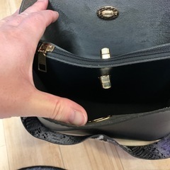 ショルダーバッグの画像