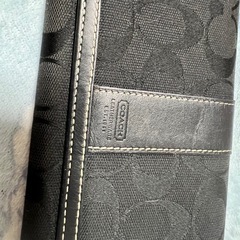 coach長財布　がま口の画像
