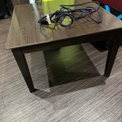 こたつテーブルの画像