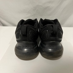 NIKE AIR MAX 720 27cmの画像