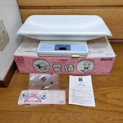 タニタ　デジタルベビースケール　愛情　1584